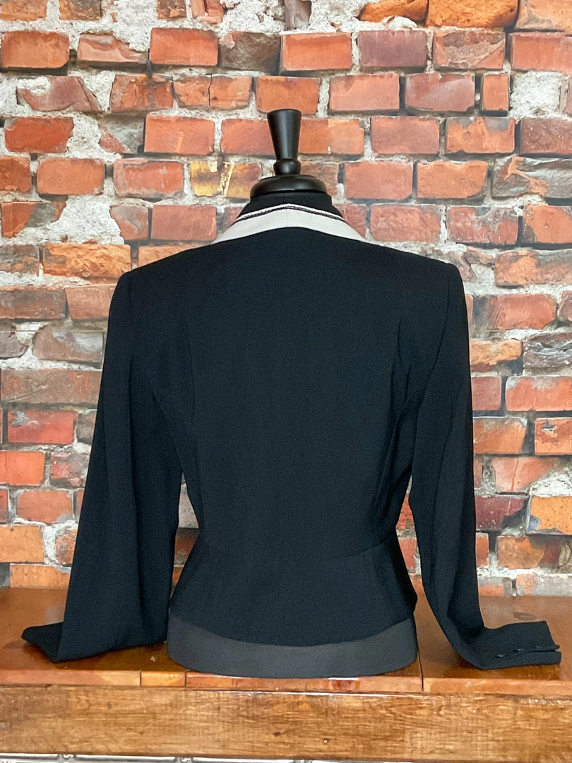 Cheapest 😍 Hairston Roberson TIFFIANY'S CLOSET Miss NFR 🎉 5 Hairston Roberson TIFFIANY'S CLOSET Miss NFR