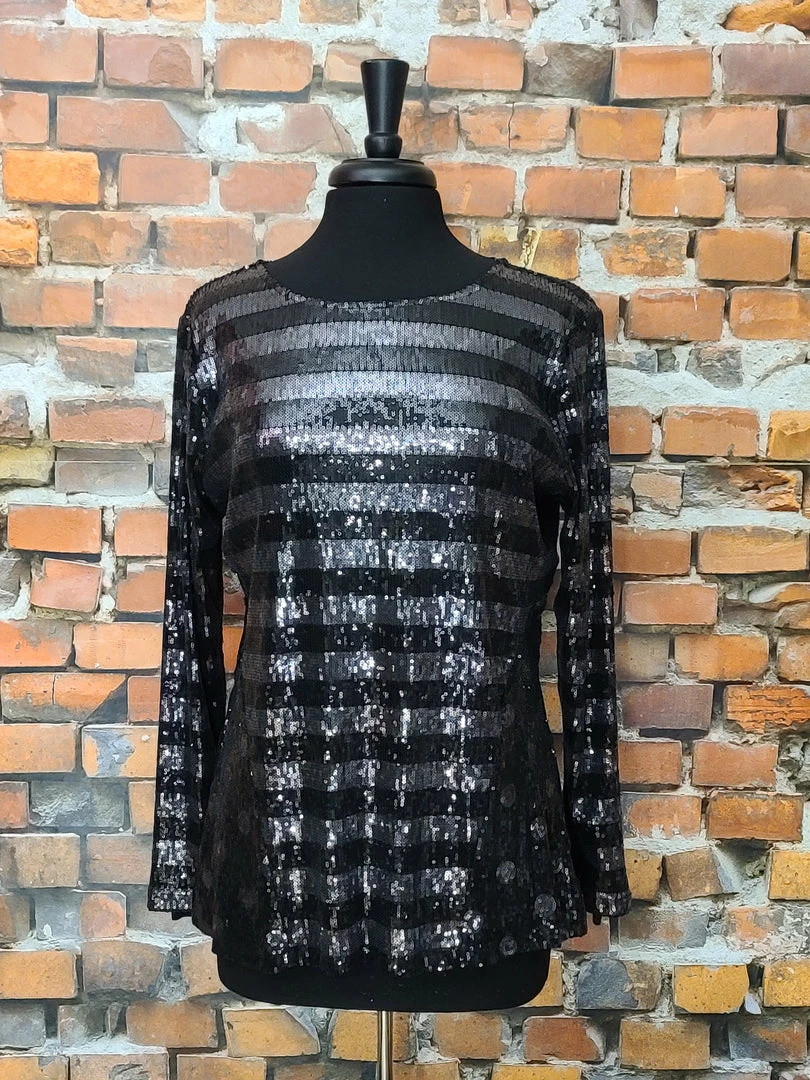Promo ๐ The Sparkling Spur TIFFIANY'S CLOSET Stripes & Dots Sequin Top โจ 3 The Sparkling Spur TIFFIANY'S CLOSET Stripes & Dots Sequin Top