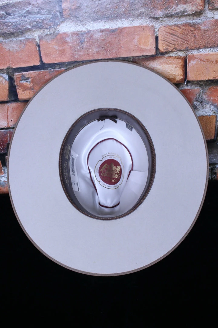 Cheap ๐ Tri-City, Royal Deluxe Stetson Hat TIFFIANY'S CLOSET โค๏ธ 7 Tri-City, Royal Deluxe Stetson Hat TIFFIANY'S CLOSET