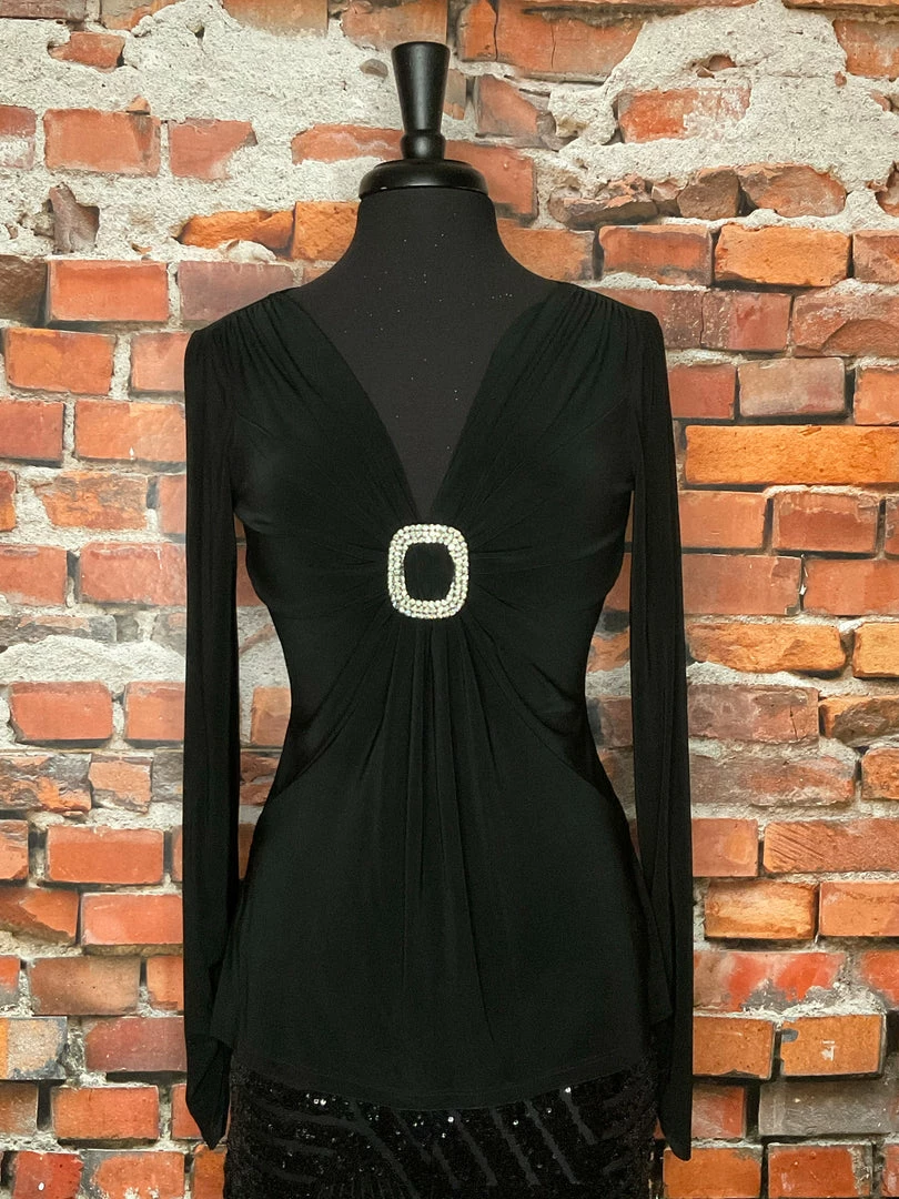 Cheap ๐งจ The Sparkling Spur TIFFIANY'S CLOSET V-neck With Rhinestone Ornament ๐ 3 The Sparkling Spur TIFFIANY'S CLOSET V-neck With Rhinestone Ornament