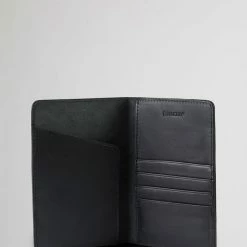 Pendleton Accessories Leather Embossed Passport Holder