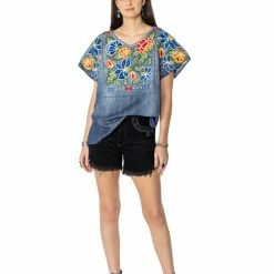 Wholesale 🎁 Double D Ranch Wear - Folk Foray Collection Tops Ynez Poncho 🔔 19 Double D Ranch Wear - Folk Foray Collection Tops Ynez Poncho