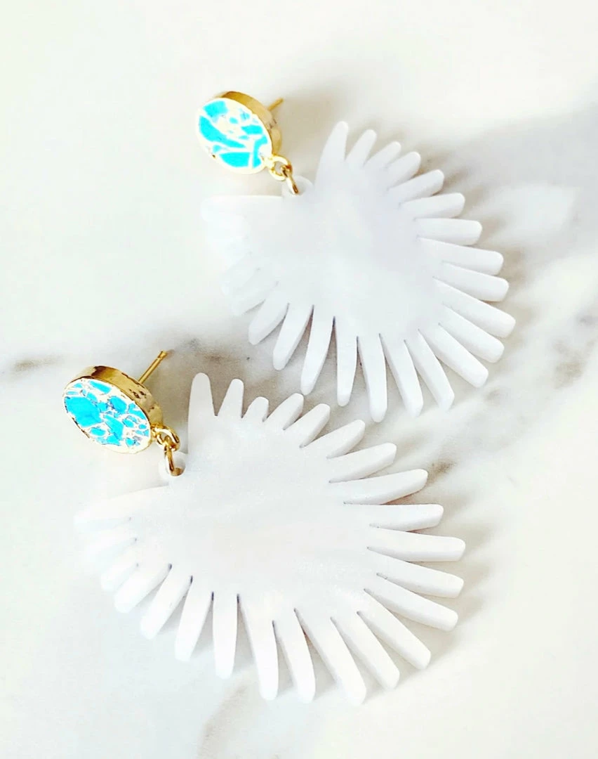 New 🤩 Brianna Cannon Spray Palm Earrings - White Pearl Acrylic W/gold Plated Turquoise 🛒 4 Brianna Cannon Spray Palm Earrings - White Pearl Acrylic W/gold Plated Turquoise