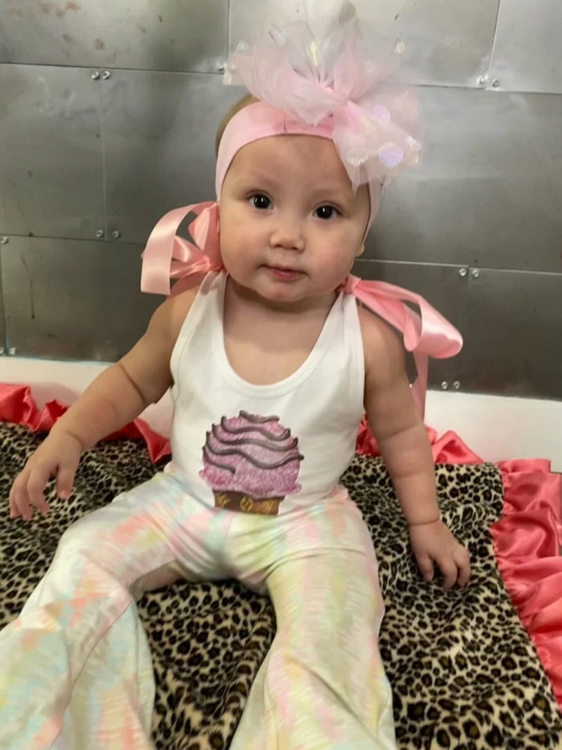 Buy โค๏ธ The Sparkling Spur Kids Of A King Ice Cream Cone Onesie ๐ 8 The Sparkling Spur Kids Of A King Ice Cream Cone Onesie