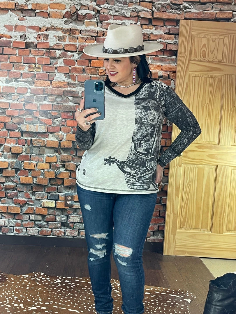 Best deal 😀 Double D Ranch Wear - Wild Horses Collection Hide Tickler Top Tops ❤️ 4 Double D Ranch Wear - Wild Horses Collection Hide Tickler Top Tops